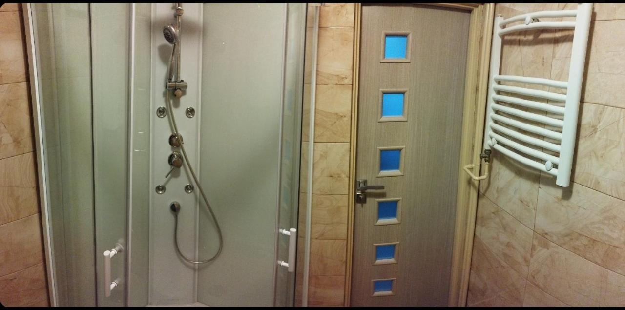 Apartament Przy Dworcu W Sanoku Dış mekan fotoğraf